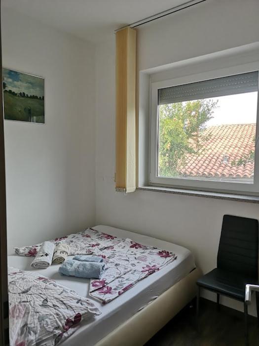 Appartma Katja Gabrovica pri Črnem Kalu Buitenkant foto